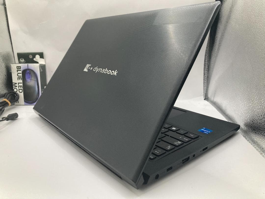 C334 東芝 S73/HS 第11世代 i5 16GB 大容量新品SSD1TB