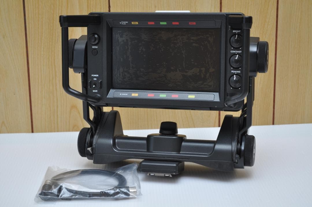 SONY HDVF-EL75　ソニー 7.4型有機ELカラービューファインダー