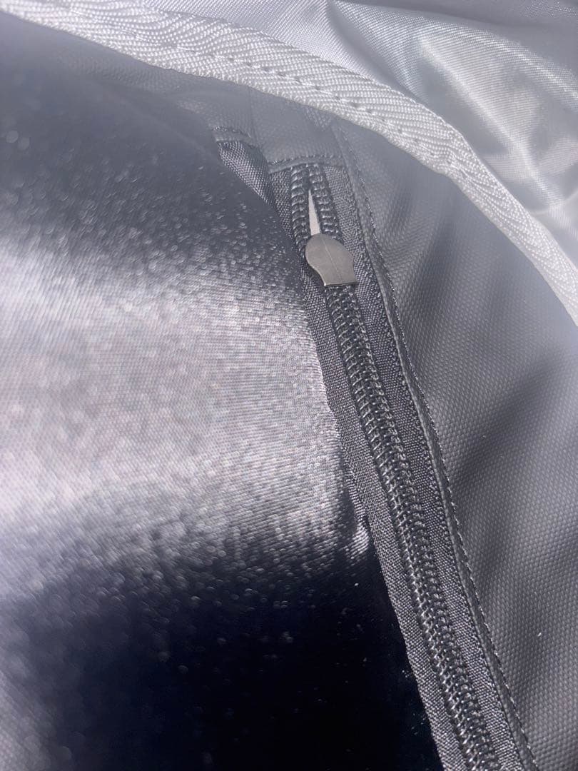 アークテリクス ブラックメッセンジャーバッグ