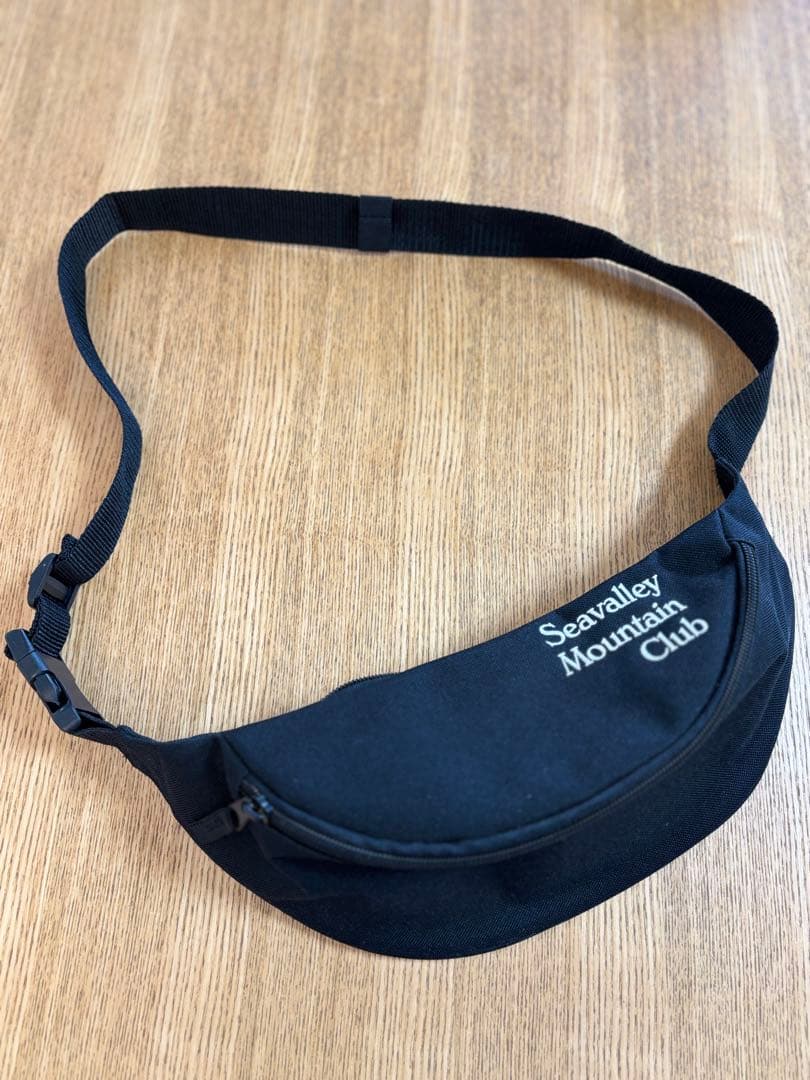 Seavalley Mountain Club ウエストポーチ