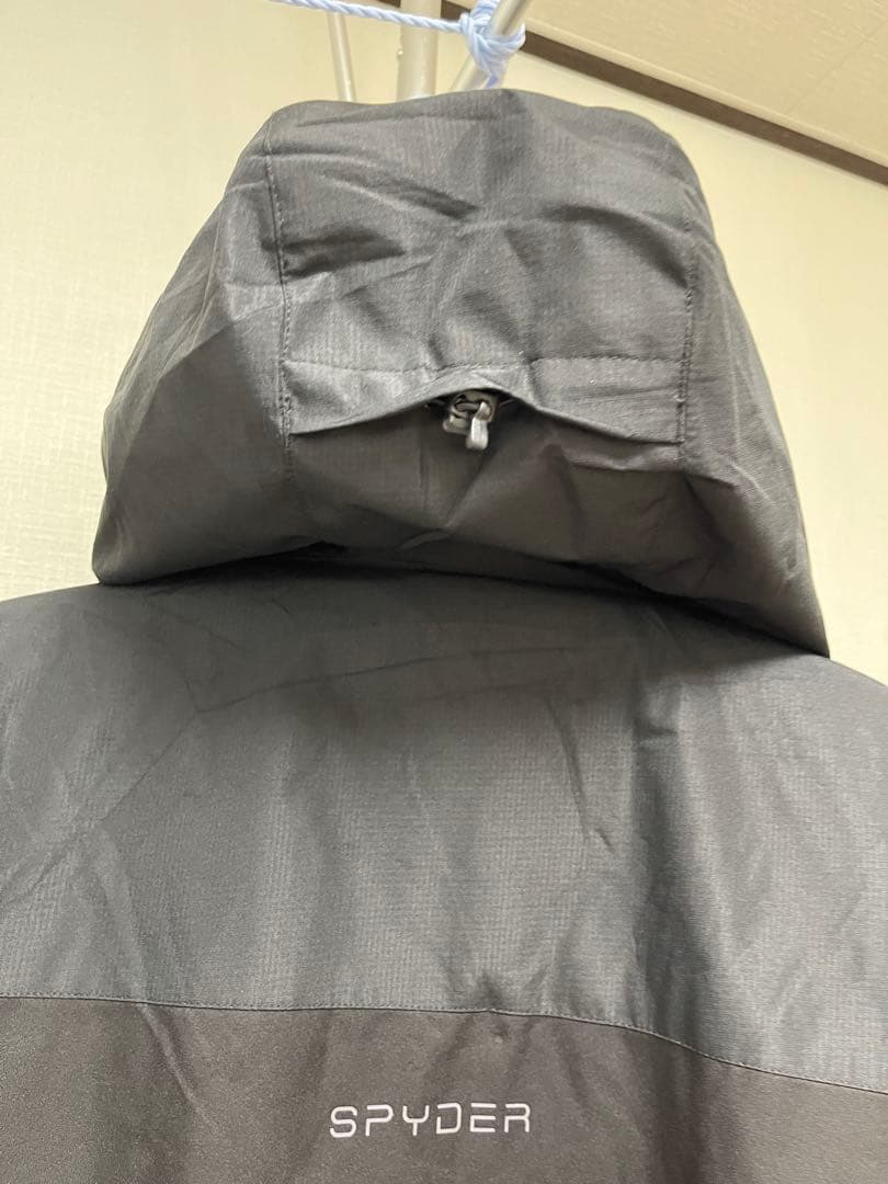 新品未使用SPYDER マウンテンパーカー