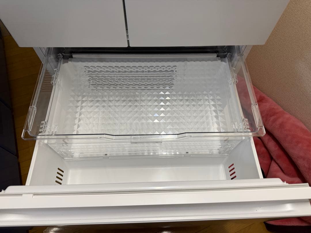 送料16500円 2025年製 日立 570L フレンチ 6ドア冷蔵庫