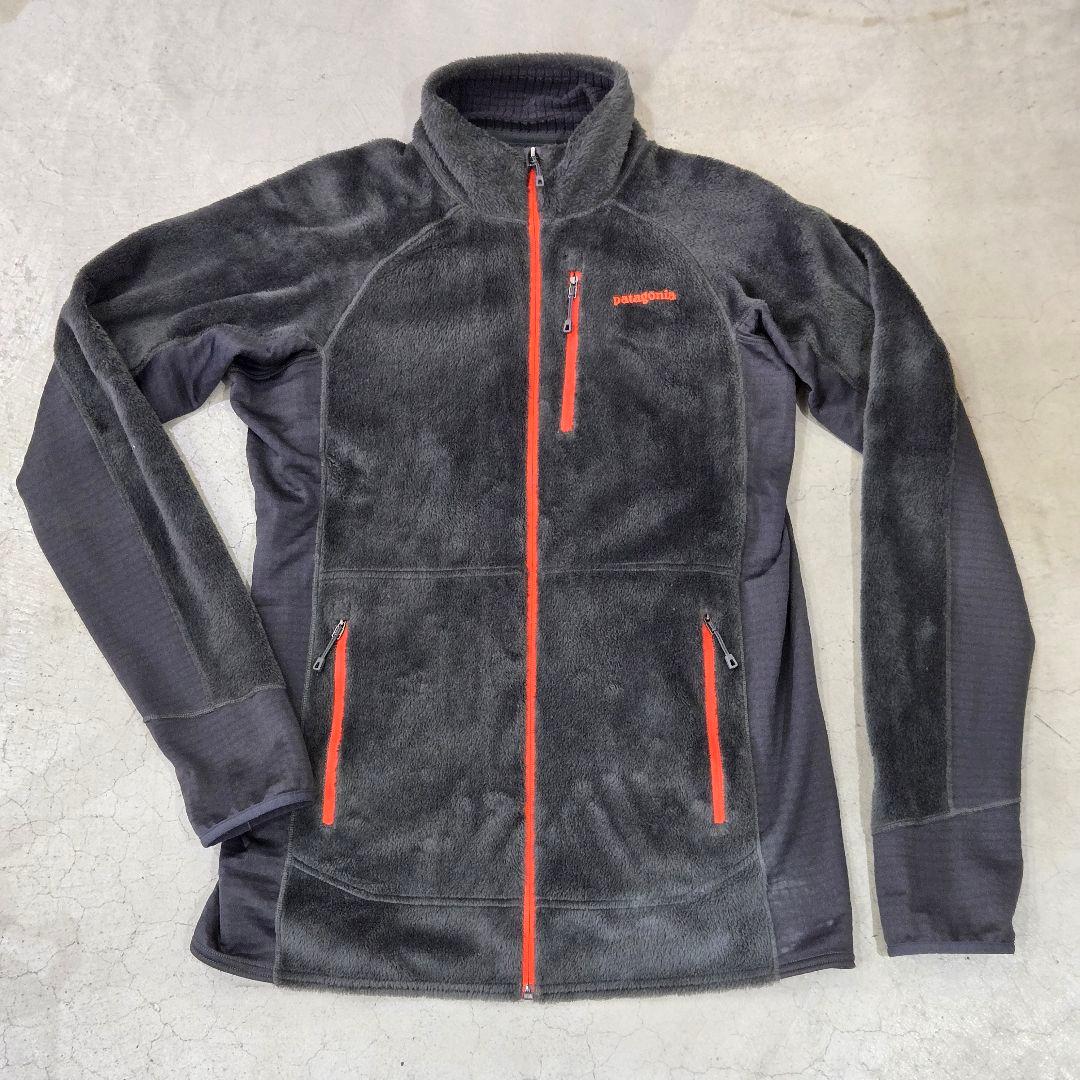 パタゴニア　メンズ R2 ジャケット