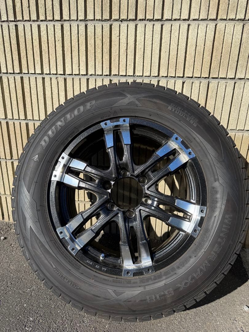 バリ溝　プラド 265/60/18ダンロップスタッドレス
