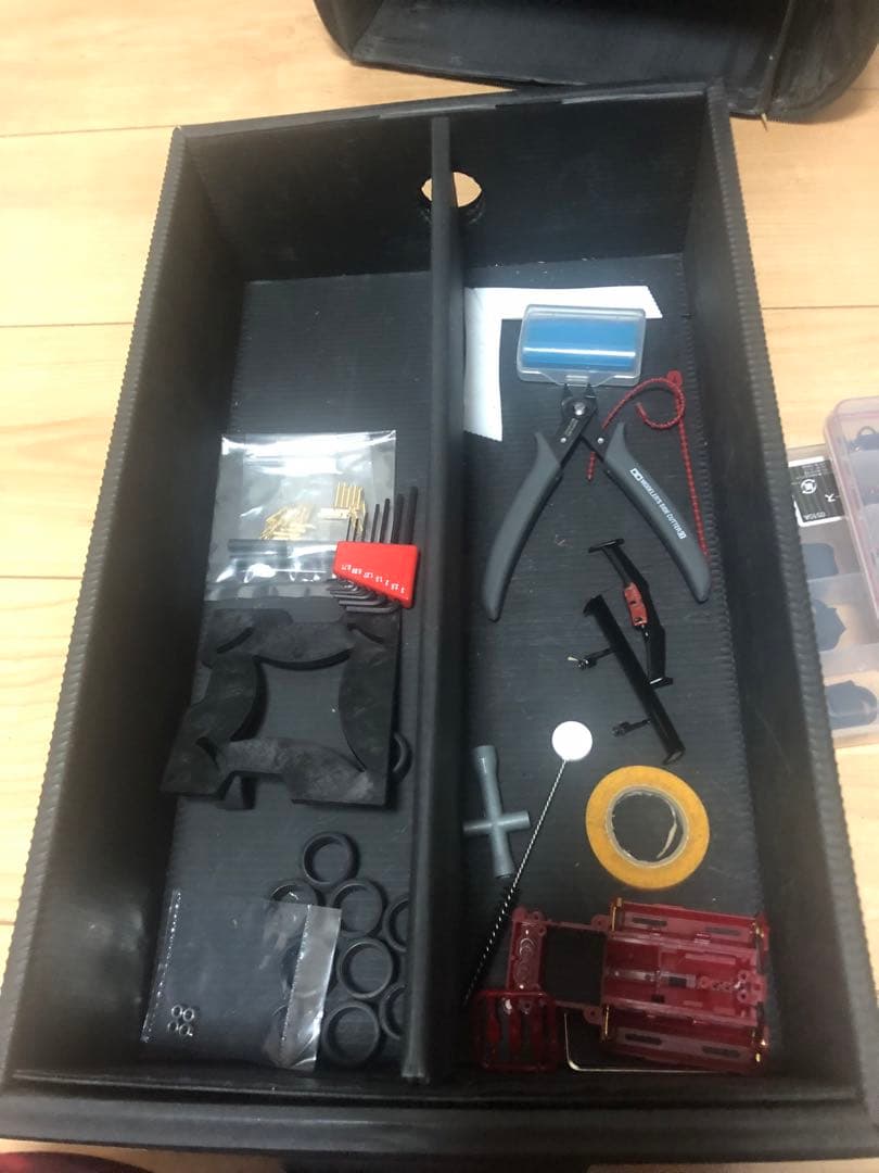 京商ミニッツ MR-03EVO ボックス、スペアパーツ、工具付き