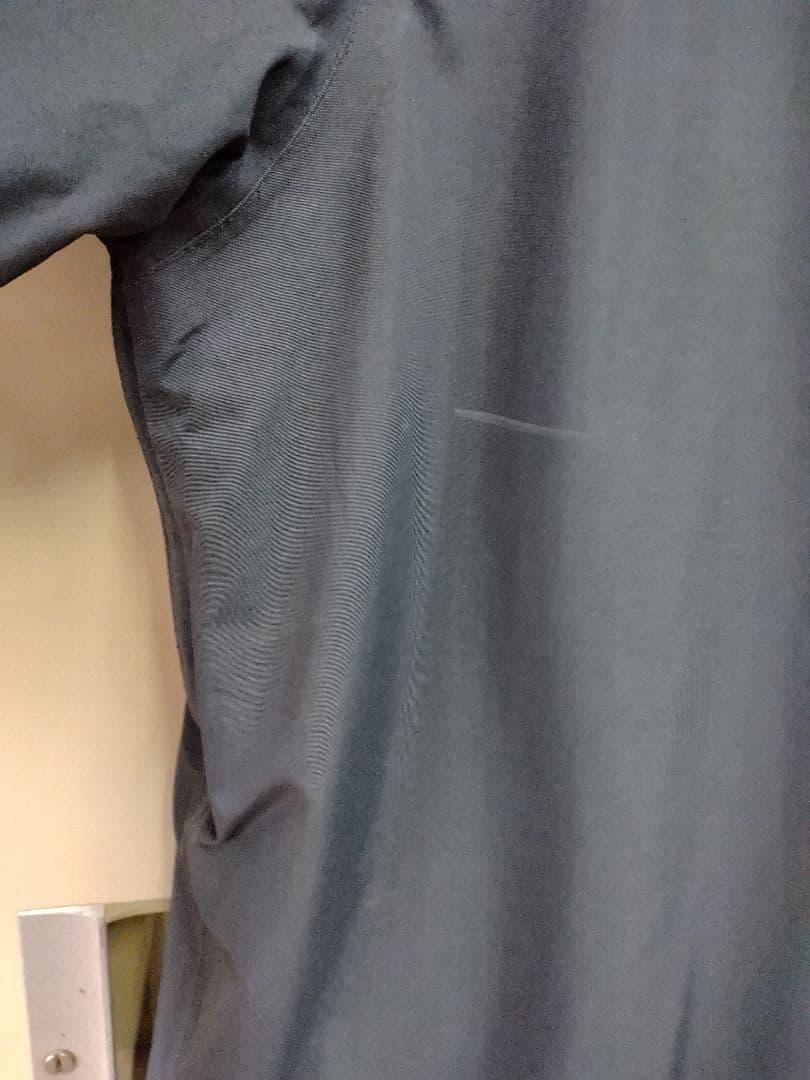 VOLCOM GORE-TEX ブラックジャケット　希少XLサイズ中古品ボルコム