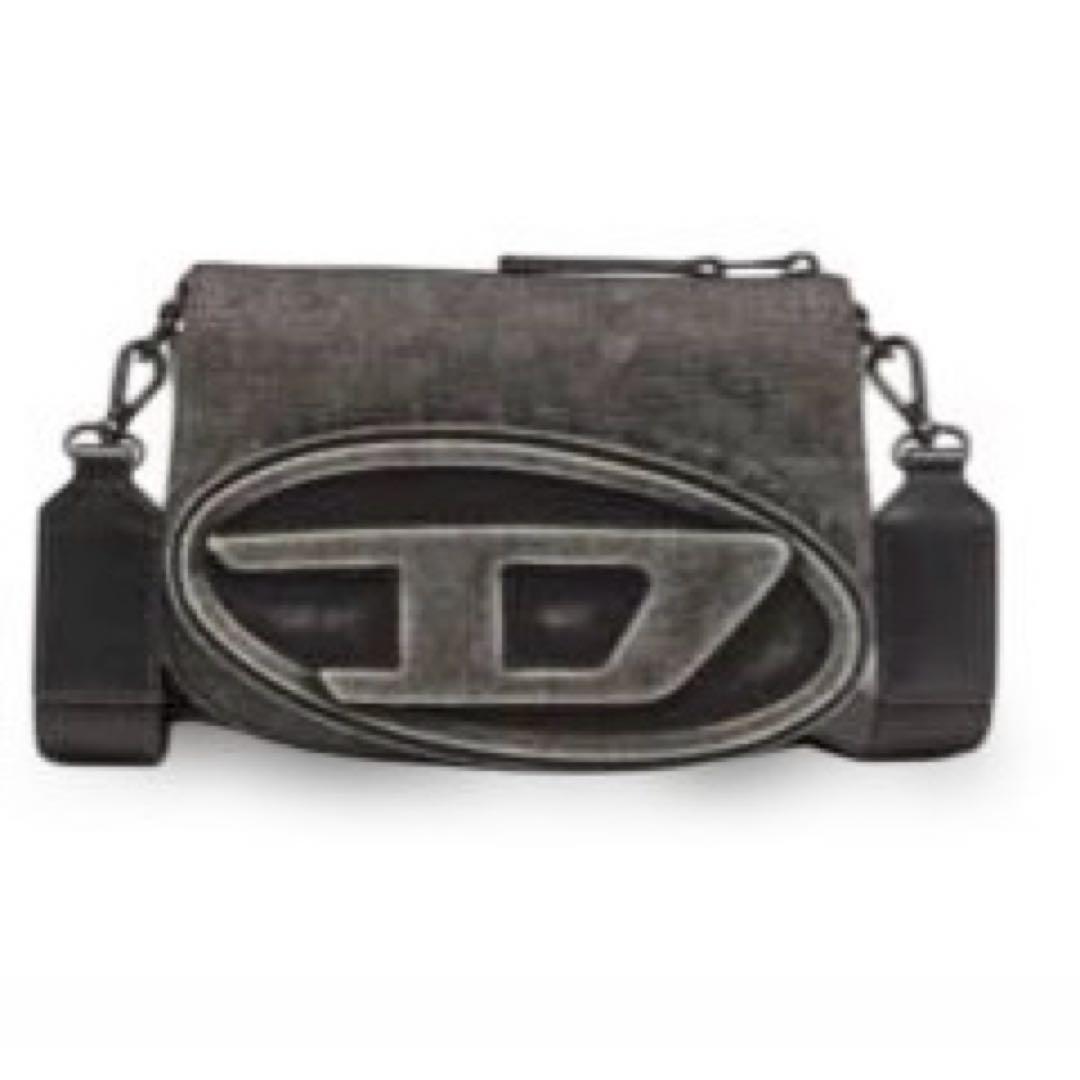 Diesel 1DR ロゴエンボス カメラバッグ - ショルダーバック ブラック
