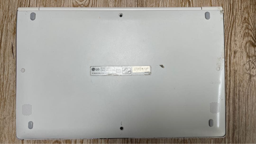 ＜LG Gram 15Z980＞15.6インチ ジャンク