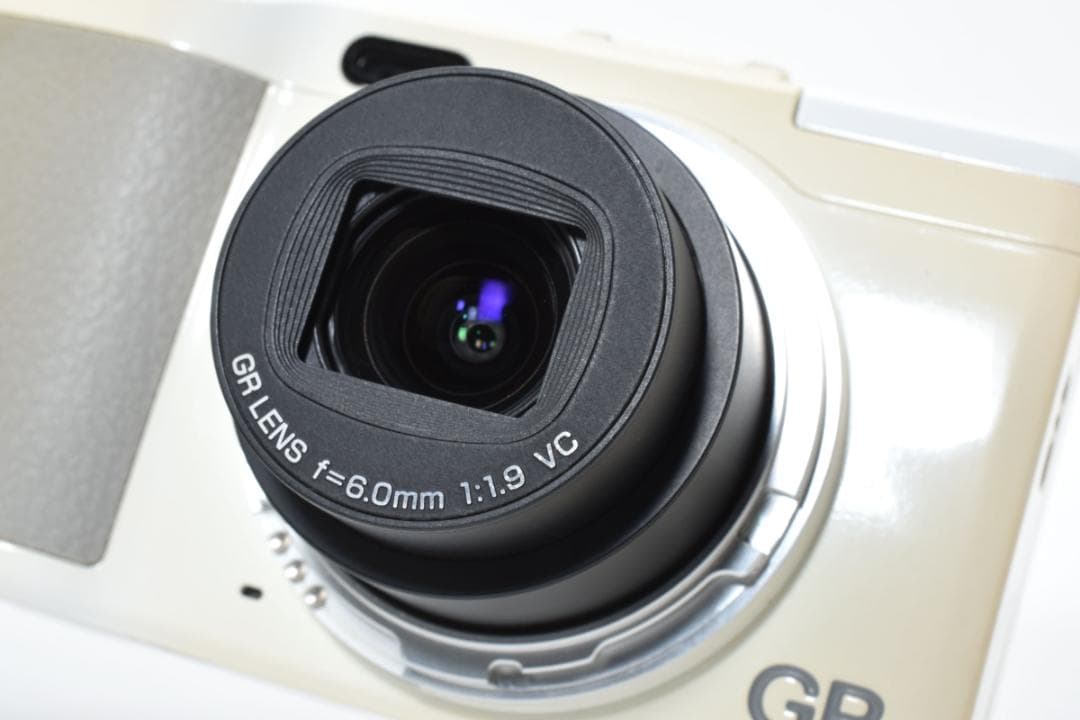 【美品】Ricoh リコー GR Digital IV ホワイト #309
