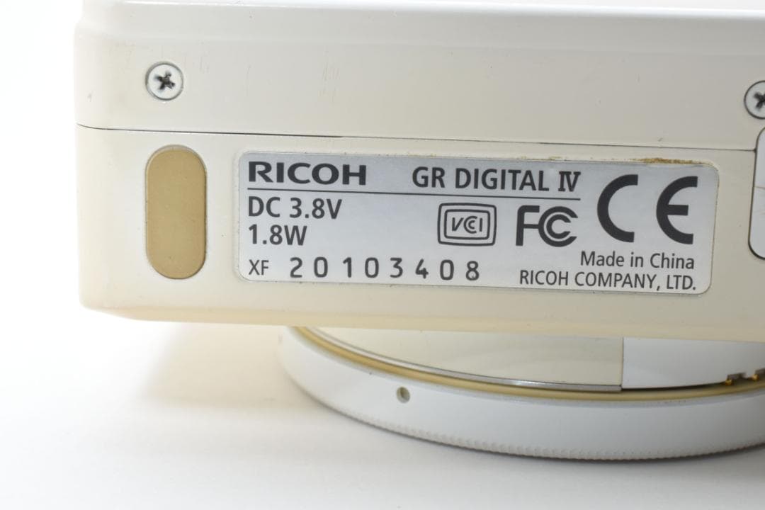 【美品】Ricoh リコー GR Digital IV ホワイト #309