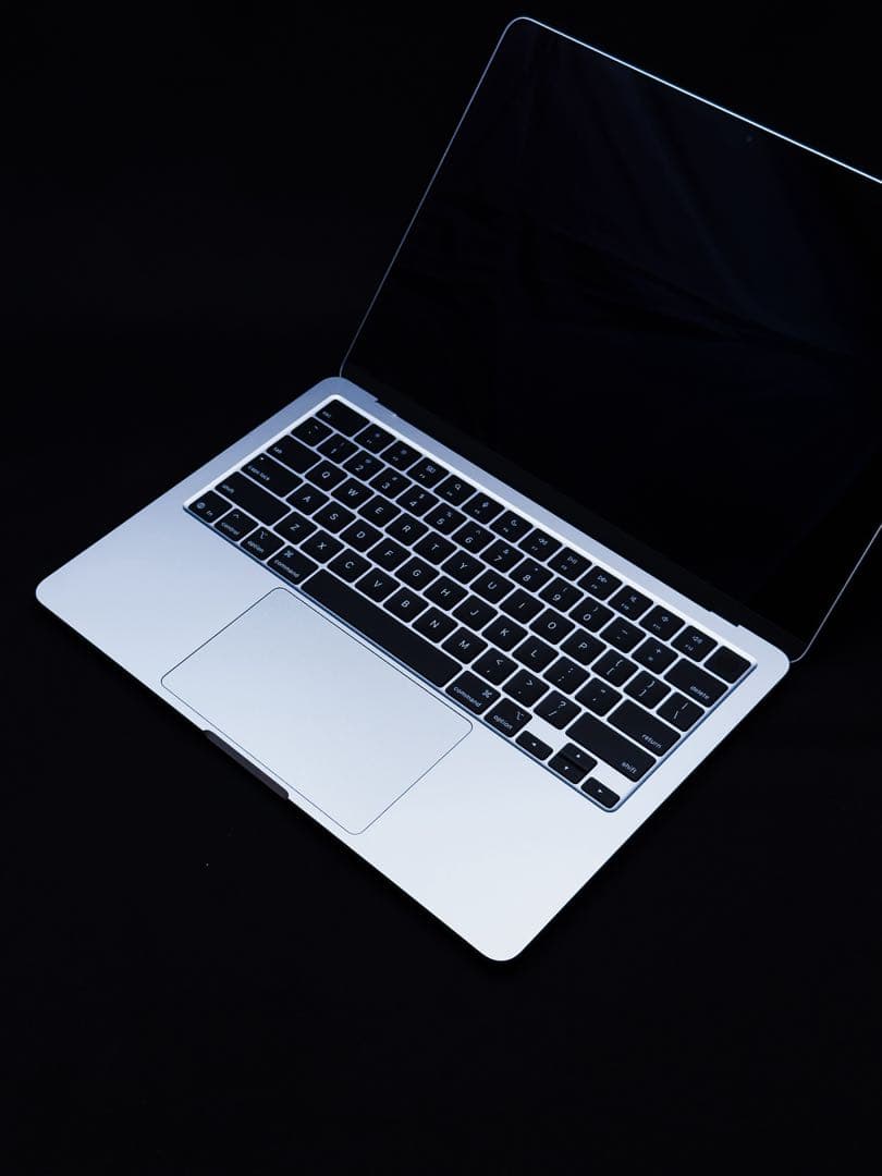 MacBook Air 13インチ（M4チップ）US配列モデル　スカイブルー