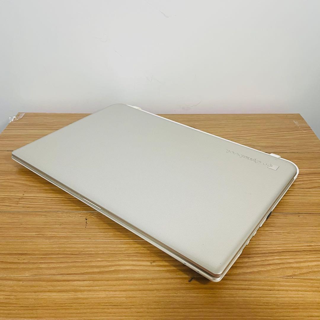 サテンゴールドSSDメモリー8ギガwin11 オフィスDVD東芝ノートPC