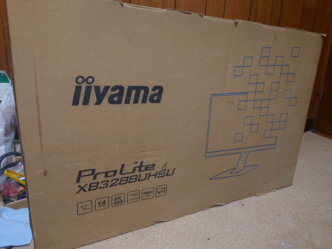 イイヤマ　31.5インチ4k液晶ディスプレイ
