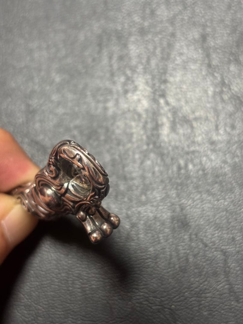 ALZUNI 大サイズナスカンクリップ　クロスボール&唐草モチーフ