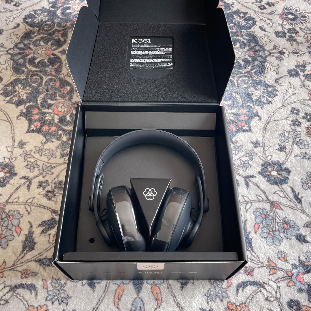 b*.様 AKG アーカーゲー K361 密閉型モニターヘッドホン