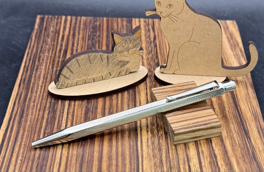 Caran d'Ache ボールペン レトロ