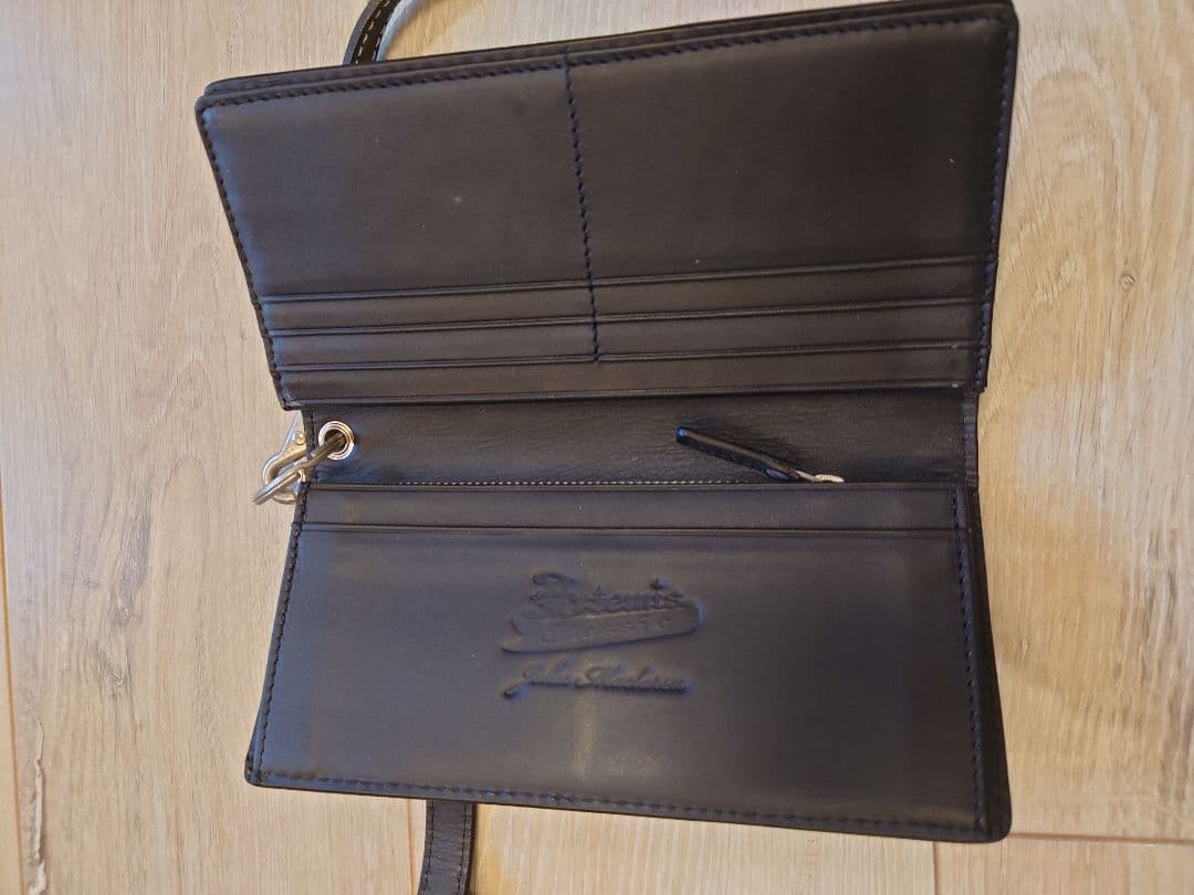 財布　アルテミスクラシック