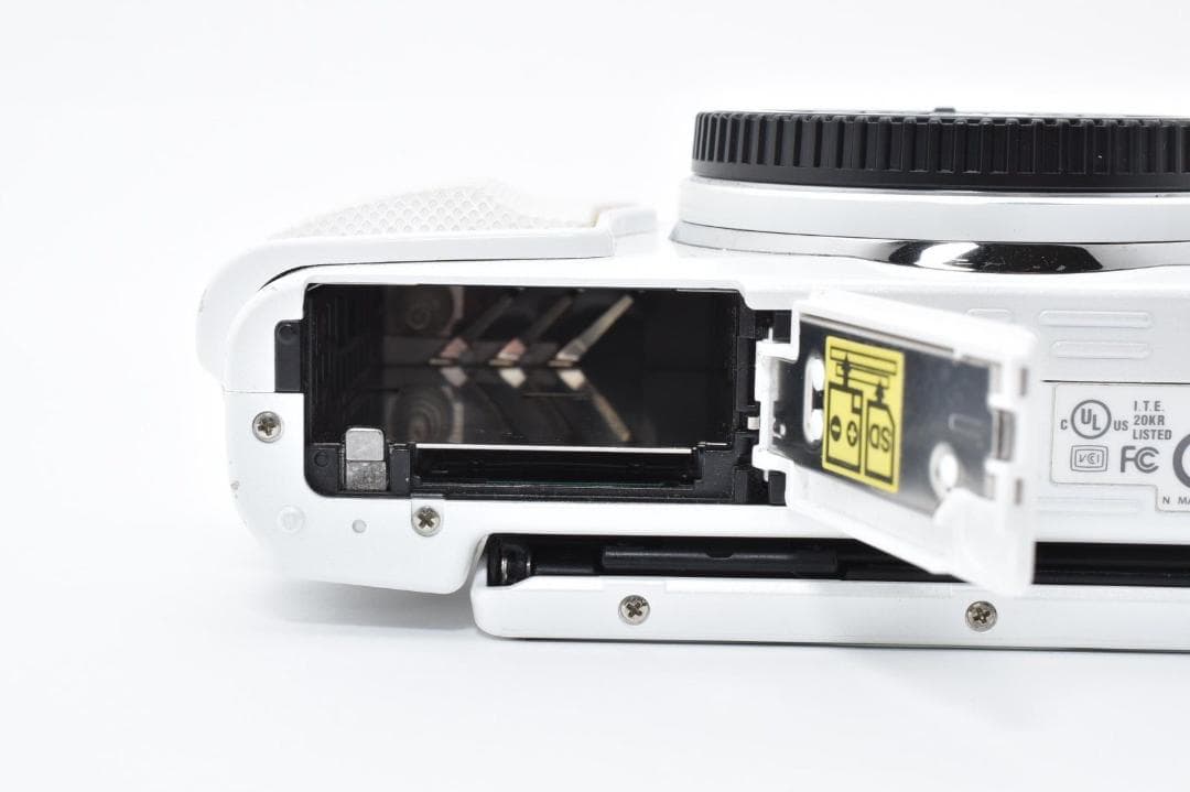 美品 OLYMPUS PEN Lite E-PL6 ショット4836回