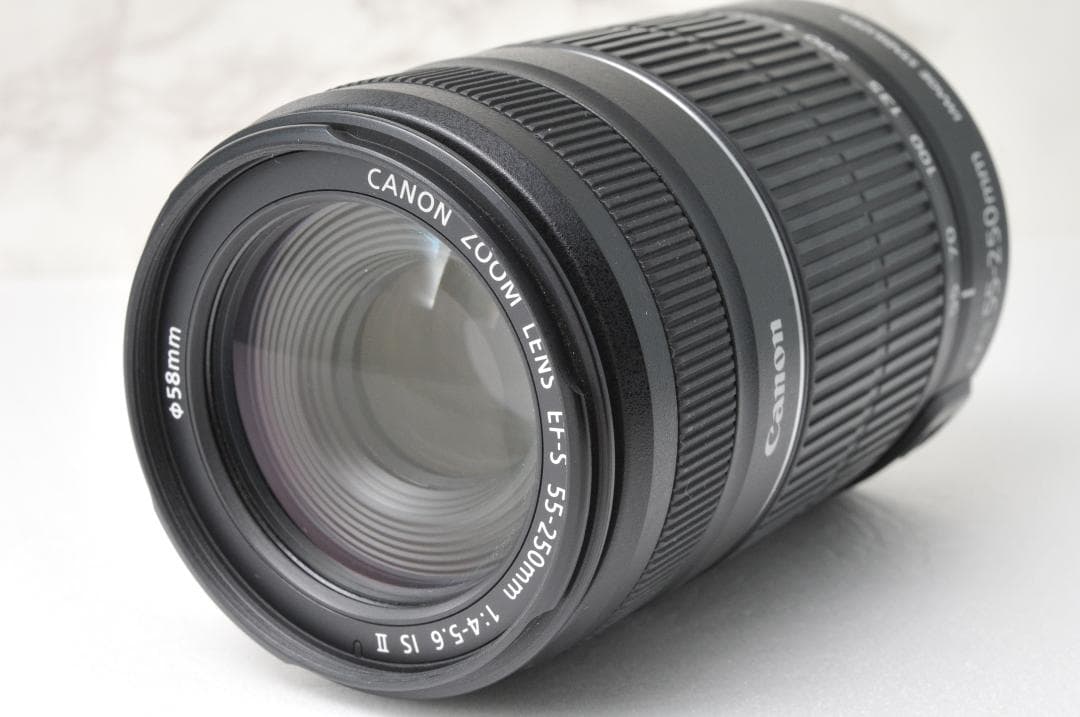 望遠レンズ⭐️Canon EF-S 55-250mm IS Ⅱ ズーム