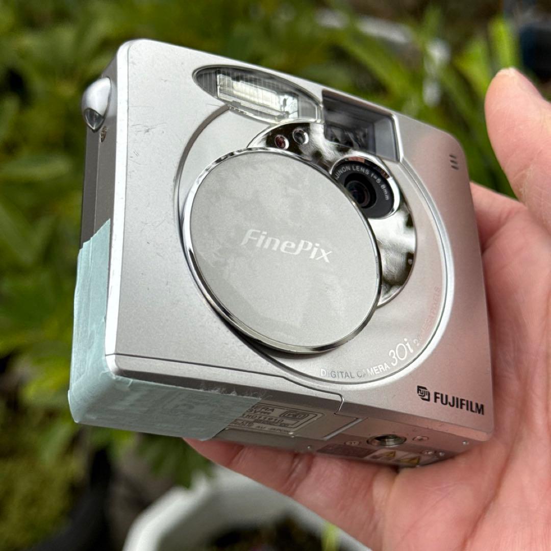 ☆動作OK FinePix 30i 乾電池式 スマートメディア付き 難あり