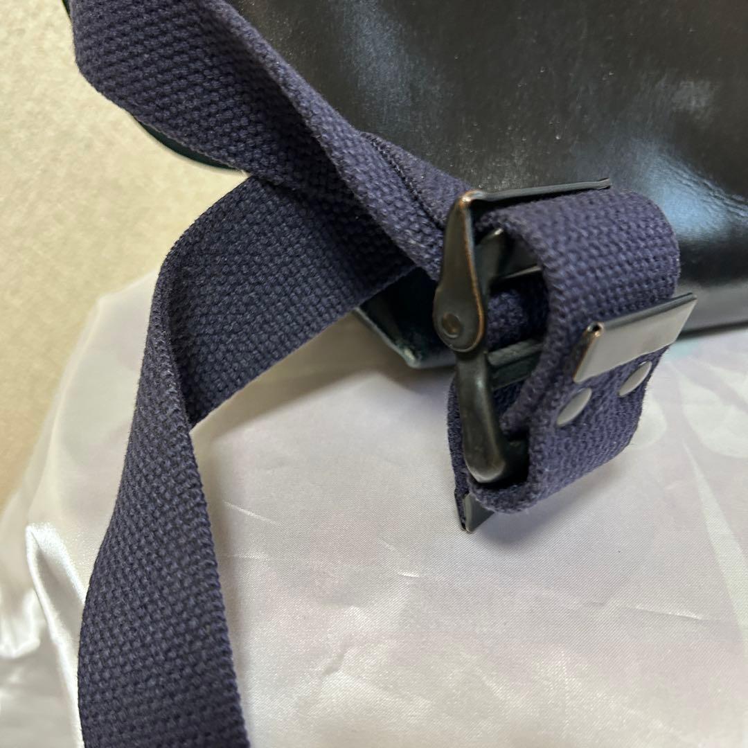 Uni&co メッセンジャーバッグ XSサイズ ネイビー