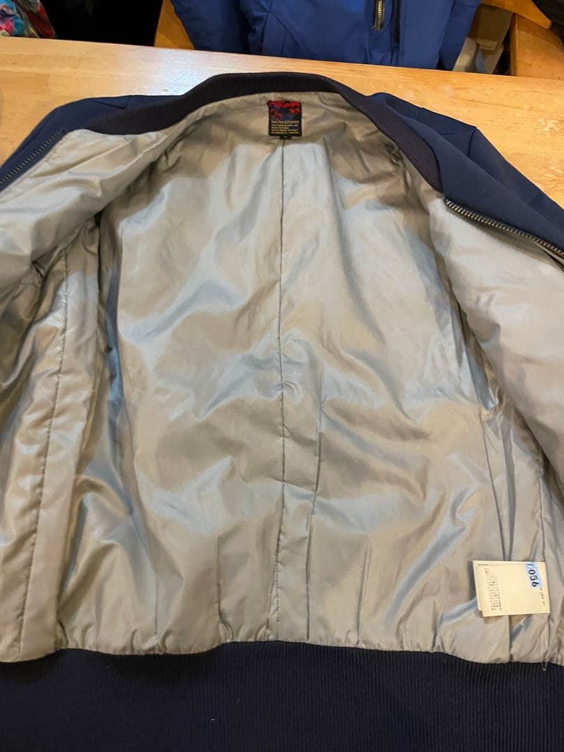 BRUNABOINE ネイビー ジャンパー サイズ2　ブルーナリボン