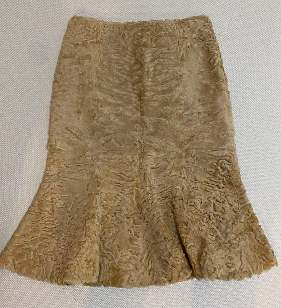フェラガモ毛皮スカート