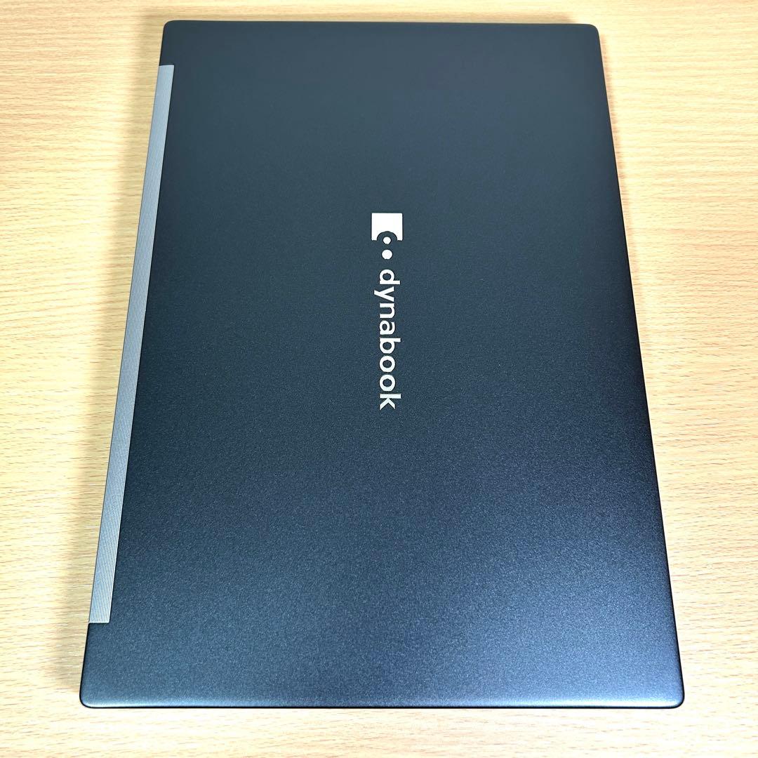 東芝 TOSHIBA dynabook G83/LY i7 512GB 16GB