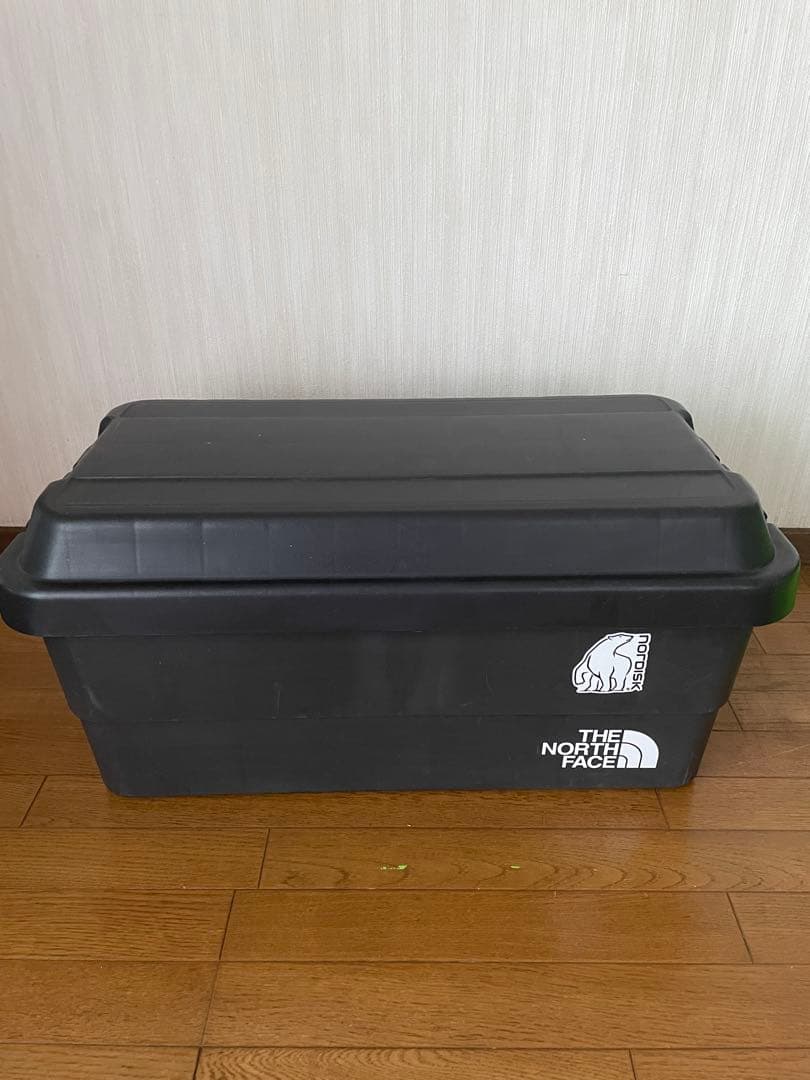 トランクカーゴ、テーブル、湯たんぽ、シュラフ、タープポール、風貌他　まとめ売り