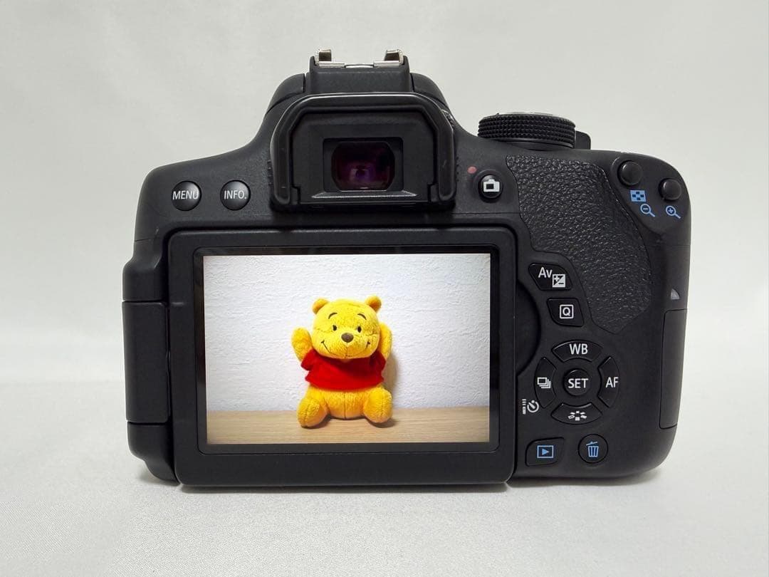 高性能一眼レフ✨Canon Kiss X8i✨超望遠レンズ付Wレンズ✨