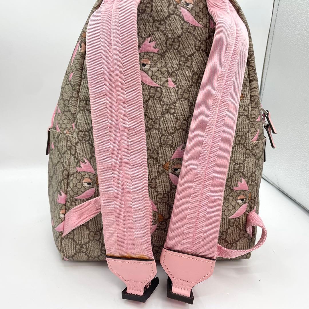 グッチ リュック　チルドレンズ パパガッロ オウム レザー　ピンク　柄