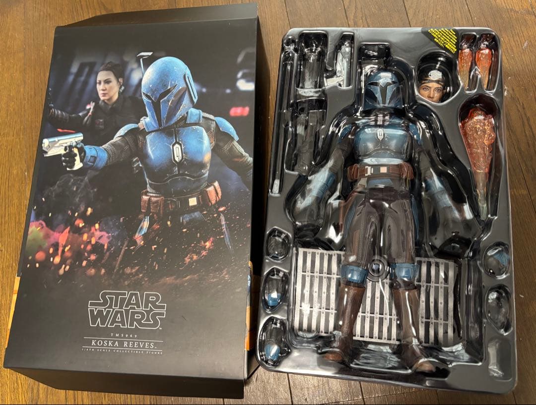 ホットトイズ マンダロリアン コスカ・リーヴス