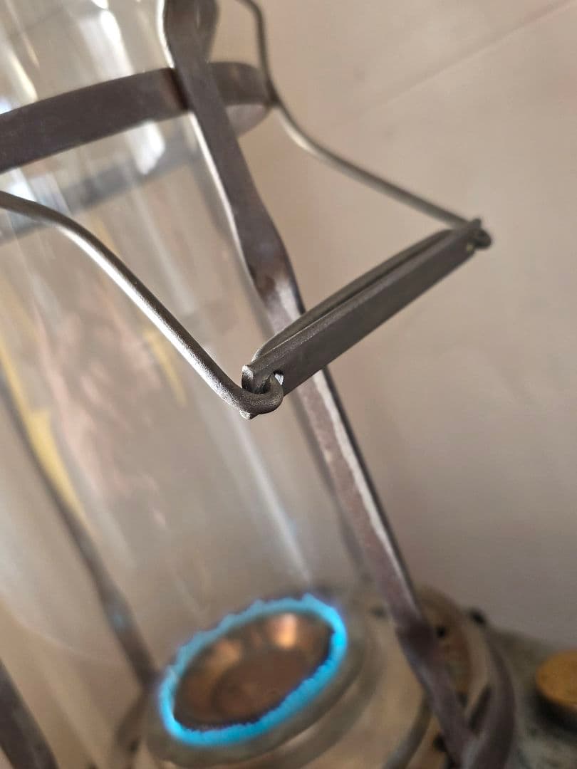 n*u様 激レア ８型　アラジンストーブ　 ビンテージストーブ　捻りフレームガラ