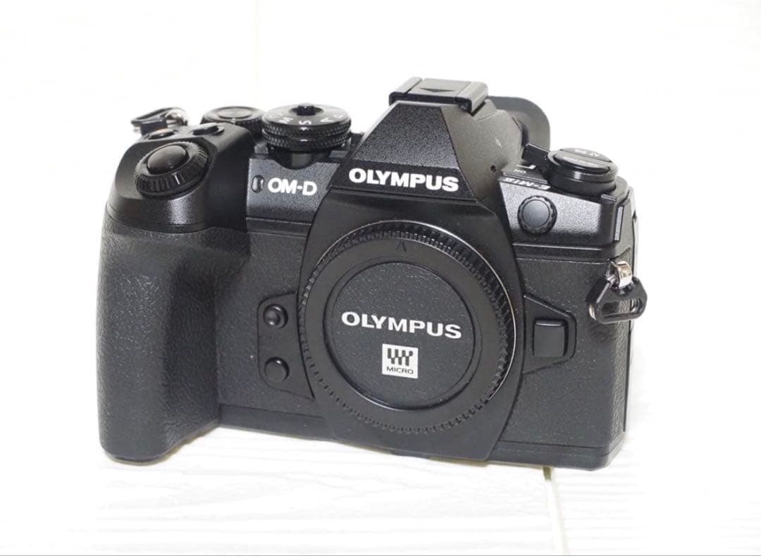 新品級 シャッター数410回 OLYMPUS OM-D E-M1 MARK Ⅱ