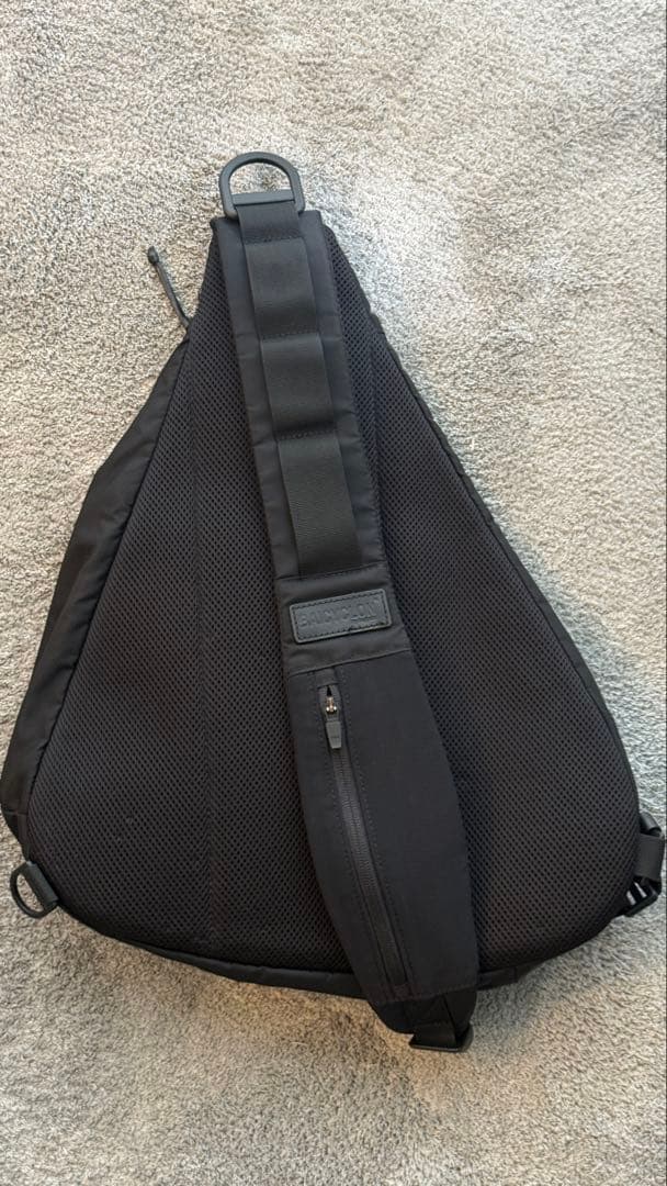 BAICYCLONシングルストラップ　ボディバッグ　BEAUTY&YOUTH別注