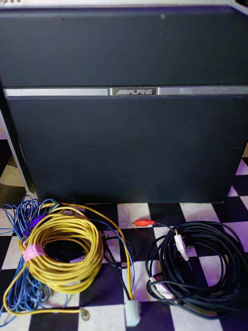 愛知 ALPINE アルパイン SWW-5000 配線 500W サブウーファー