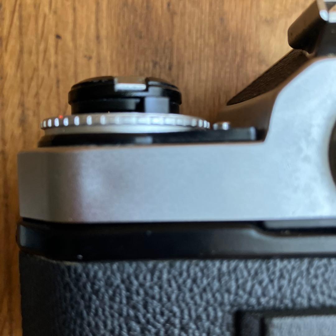 [美品]Nikon FE2 一眼レフカメラ　おまけジャンクMD-12