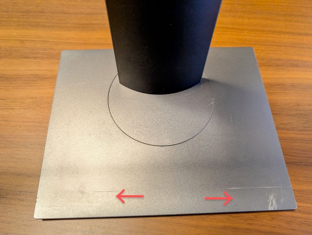 DELL P2421D 23.8インチ QHDモニター 回転機能&前後高さ調整