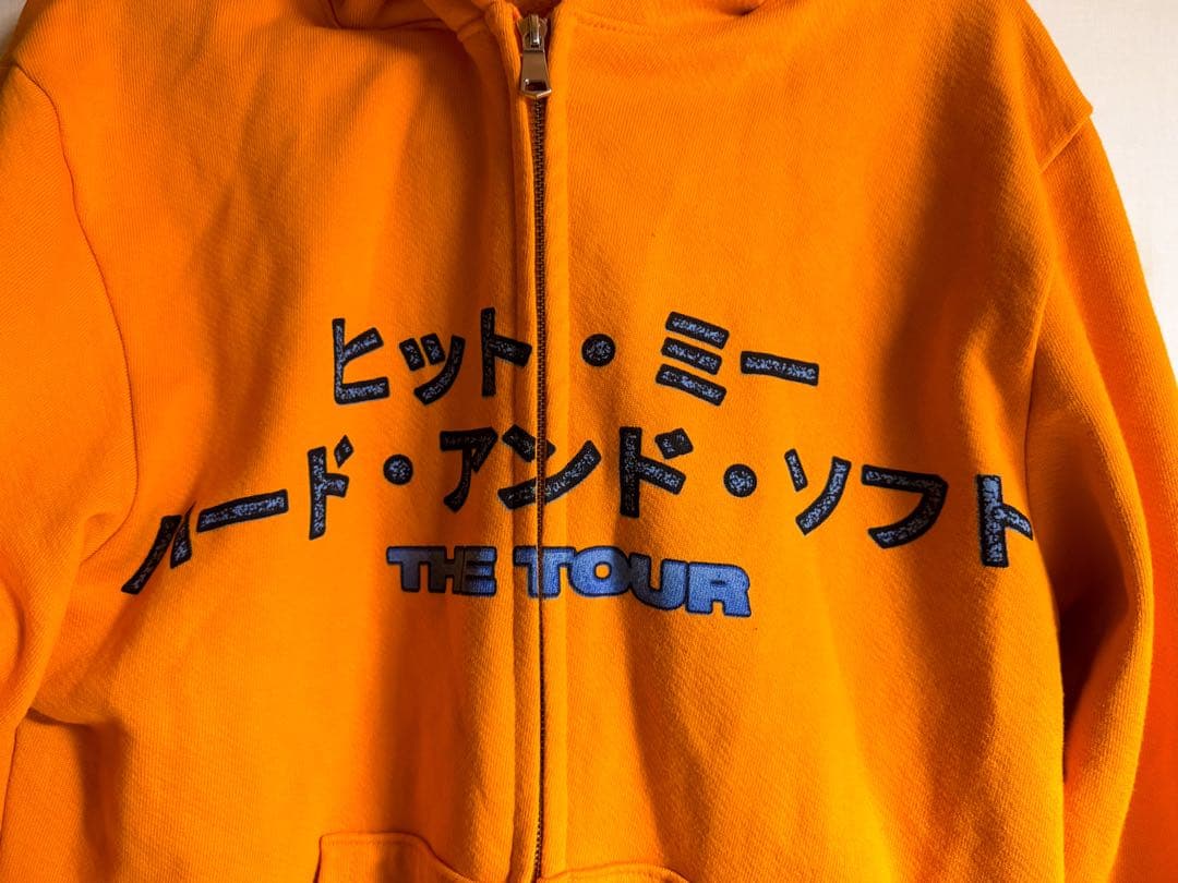 ビリーアイリッシュ　パーカー　Mサイズ