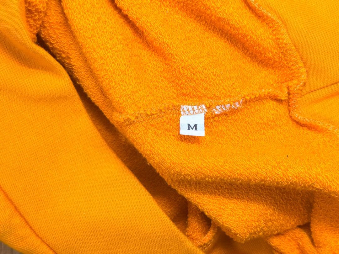 ビリーアイリッシュ　パーカー　Mサイズ