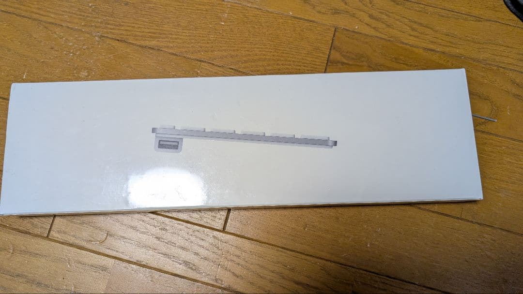 apple 　純正　A1243　キーボード　新品未開封　シュリンク付