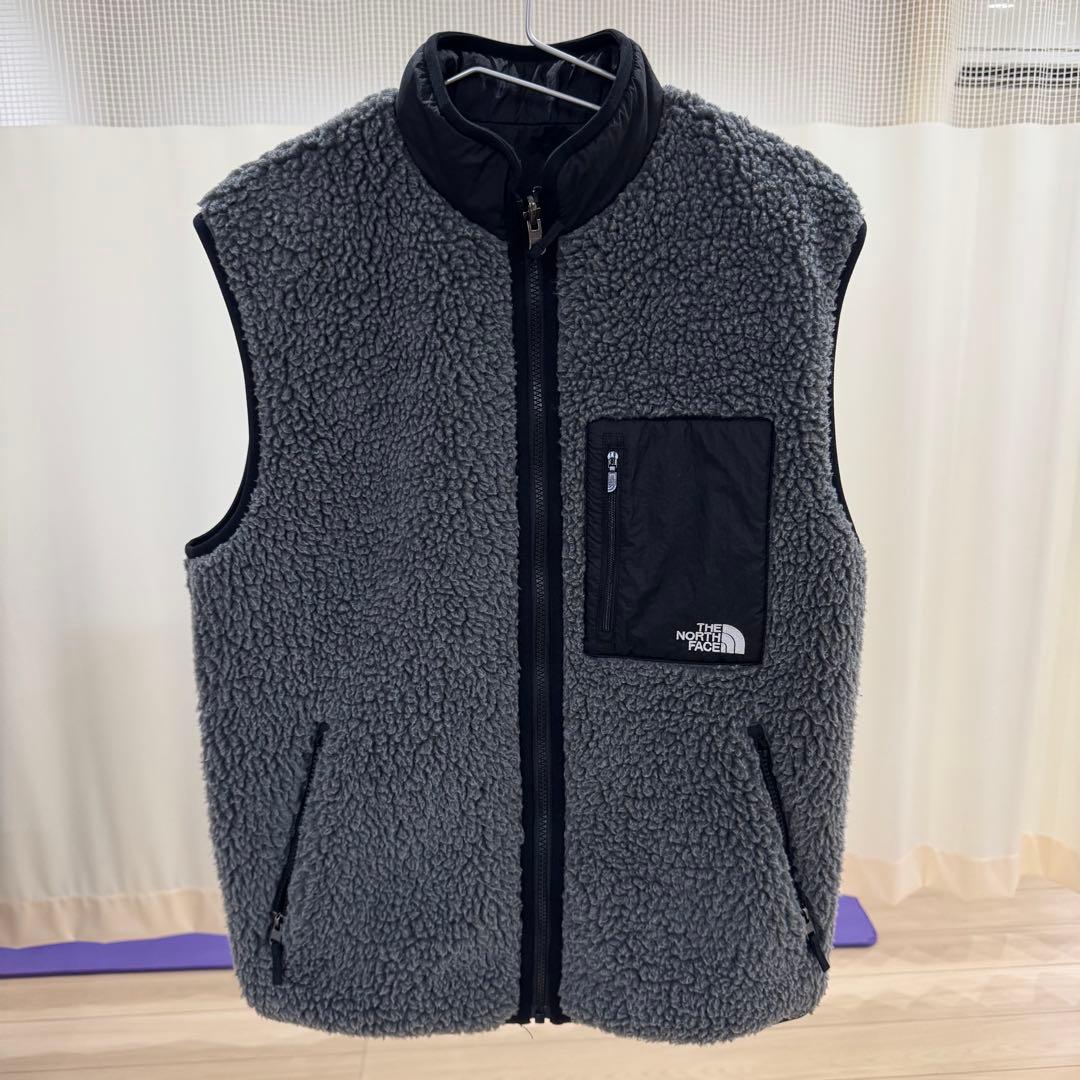 とらおさま　ノースフェイス　リバーシブル エクストリームパイルベスト　s