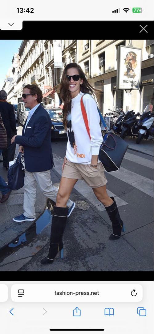 Fendi ストラップユー　パール