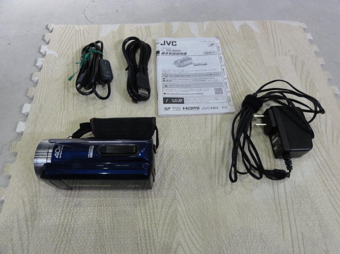 美品　JVC ビクター ビデオカメラ GZ-B800 ブルー