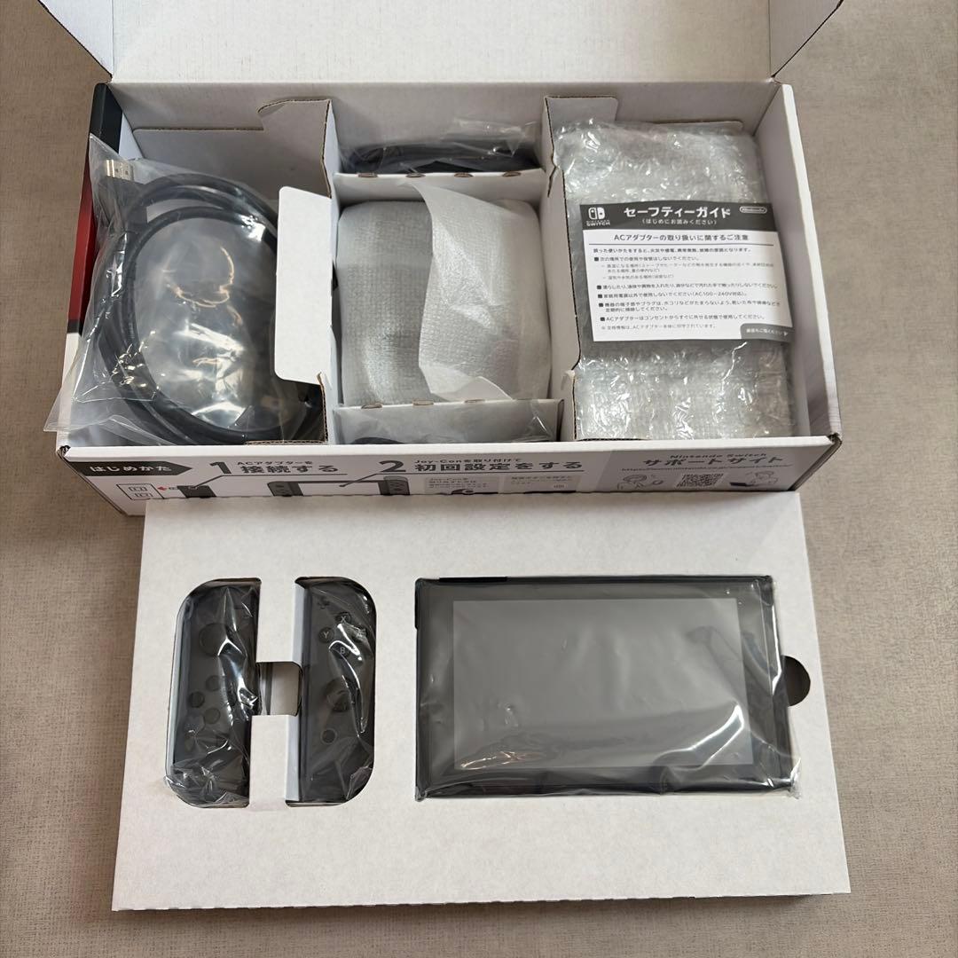 美品！Nintendo Switch グレー　本体　動作確認済　ハードケース付き