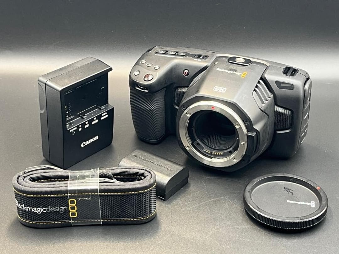 ビデオカメラ Blackmagic Pocket Cinema 6K Canon EF