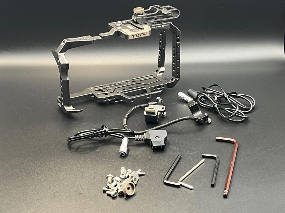 ビデオカメラ Blackmagic Pocket Cinema 6K Canon EF