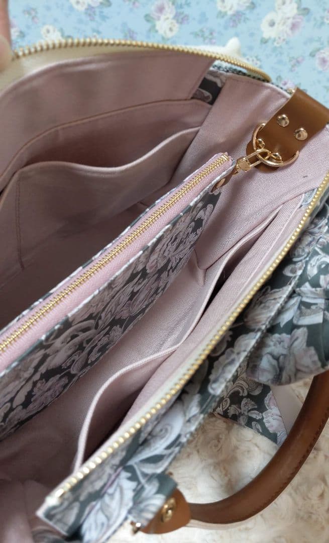 リボンスカーフ付ミニトート　仕切りポーチ付　ツイード　アレキサンダーマーブル