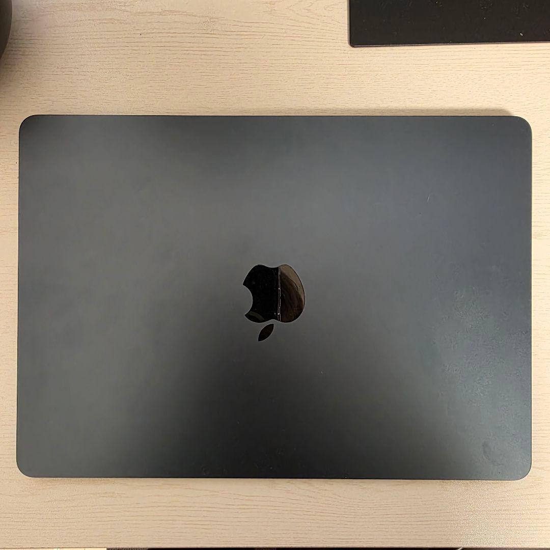 MacBook Air M3 13インチ　16GB 256GB ミッドナイト