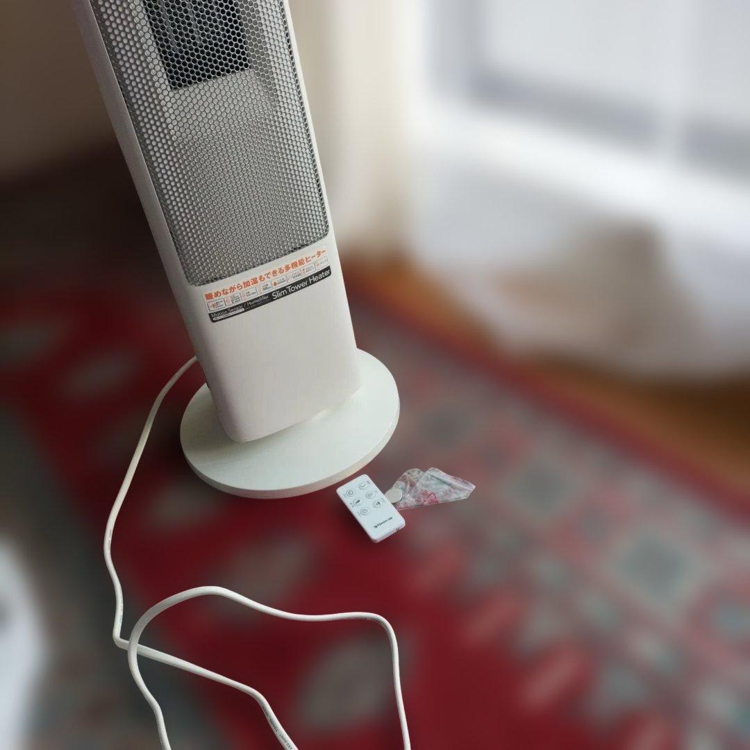 電気ストーブ、取り扱い説明書付き、リモコンキー付き、作動済み。下げました